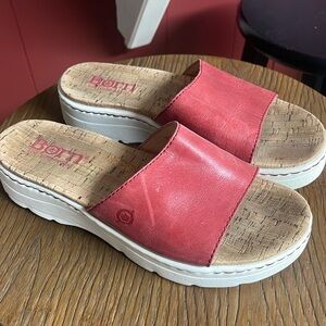 Born shoes size 8. Used but really good condition.